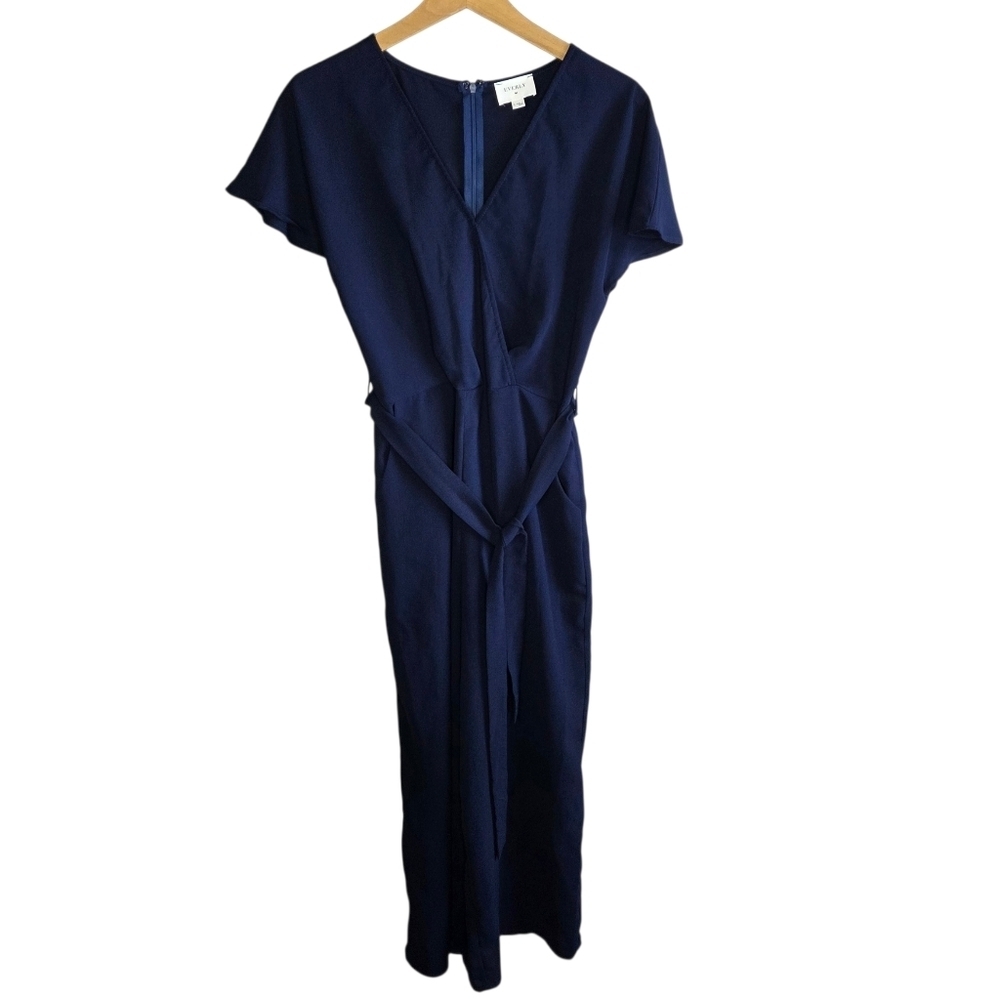 Everly Navy Blue Short Sleeve V-neck Jumpsuit Womens Size Small Classic OnePiece